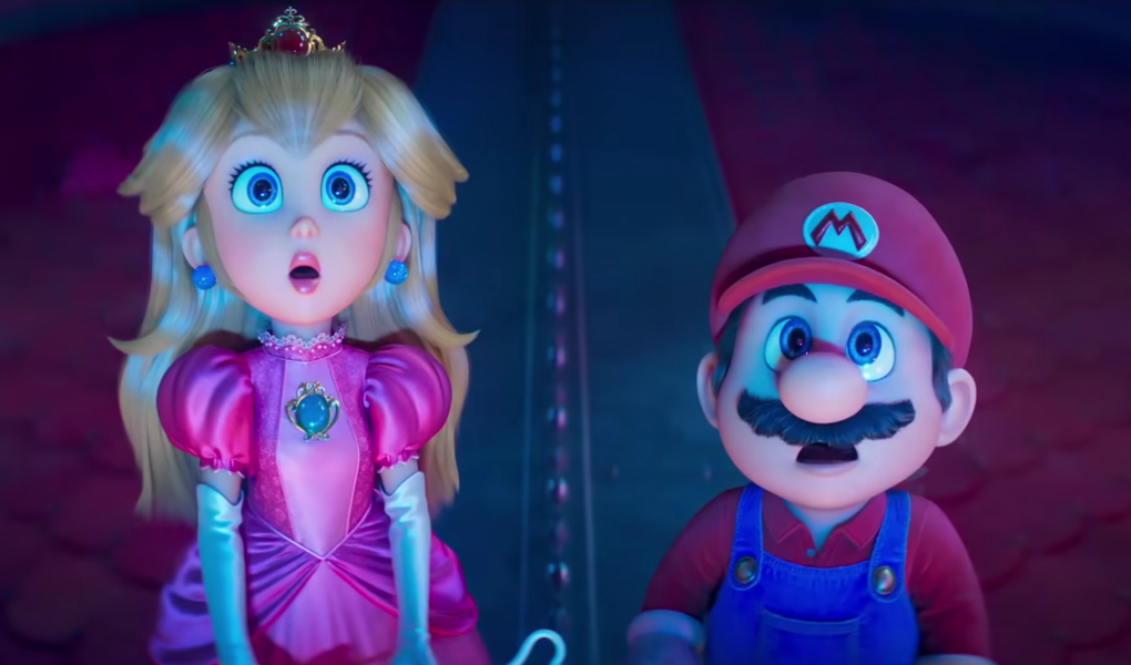 Cena em animação 3D em alta resolução do filme Super Mario Galaxy, mostrando Princesa Peach (à esquerda) e Mario (à direita) olhando para cima com expressões de puro espanto e surpresa. Peach veste seu vestido rosa e tiara clássicos, e Mario seu macacão azul e boné vermelho. Eles estão em um ambiente cósmico escuro com chão vermelho e uma estrutura central brilhante.